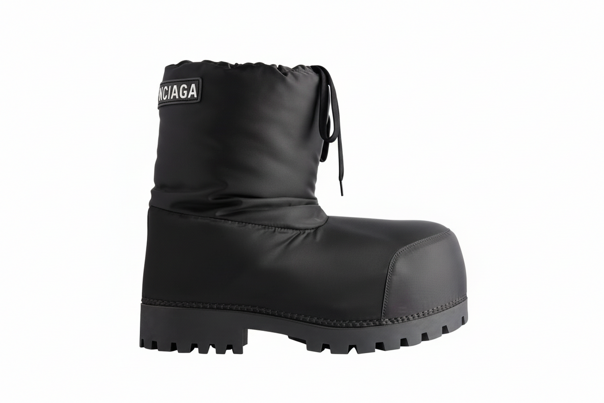 Balenciaga Alaska Boots (Black)